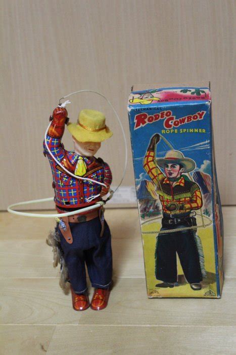 Vintage Rodeo Cowboy Rope Tin Box. Professional 